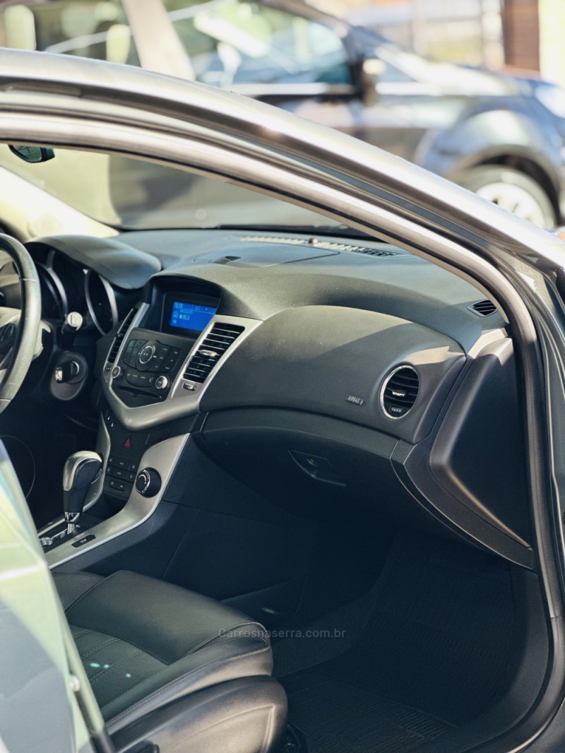 CRUZE 1.8 LT SPORT6 16V FLEX 4P AUTOMÁTICO - 2014 - CANELA