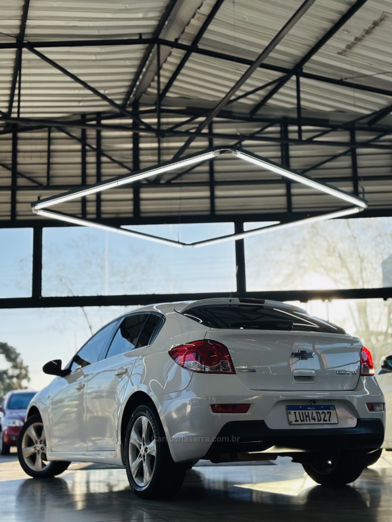 CRUZE 1.8 LT SPORT6 16V FLEX 4P AUTOMÁTICO - 2013 - CANELA