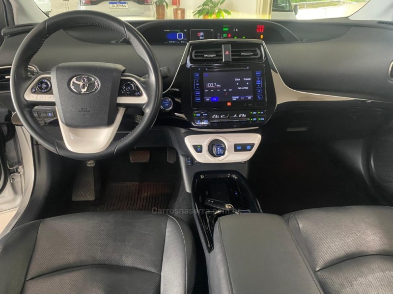 PRIUS 1.8 16V HÍBRIDO 4P AUTOMÁTICO - 2017 - LAJEADO