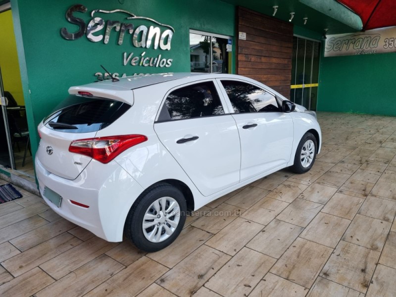 HB20 1.0 COMFORT PLUS 12V FLEX 4P MANUAL - 2013 - DOIS IRMãOS