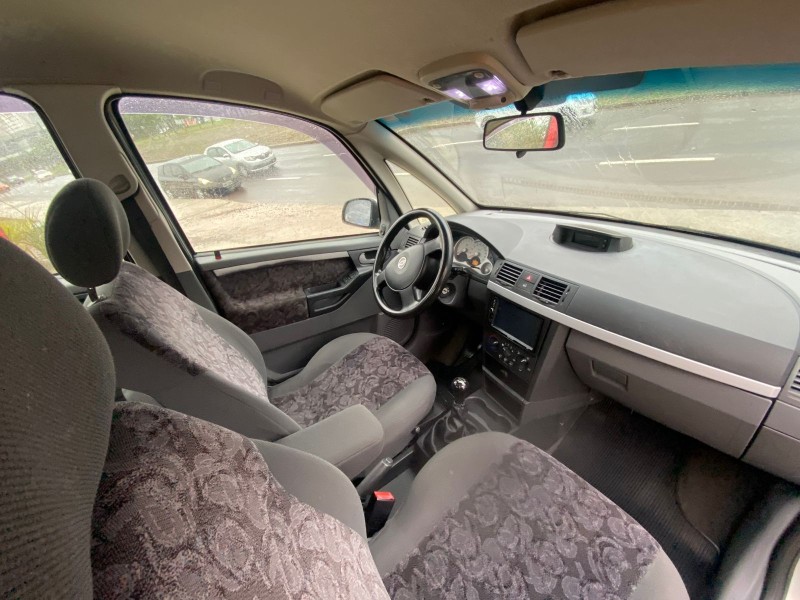 MERIVA 1.8 MPFI CD 16V GASOLINA 4P MANUAL - 2004 - CAXIAS DO SUL