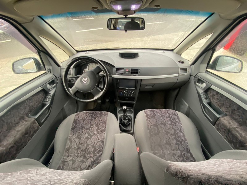 MERIVA 1.8 MPFI CD 16V GASOLINA 4P MANUAL - 2004 - CAXIAS DO SUL