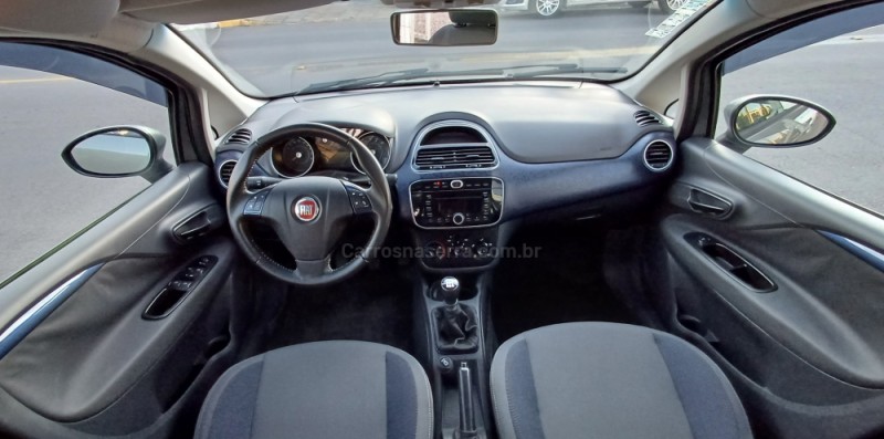 PUNTO 1.4 ATTRACTIVE 8V FLEX 4P MANUAL - 2013 - FARROUPILHA