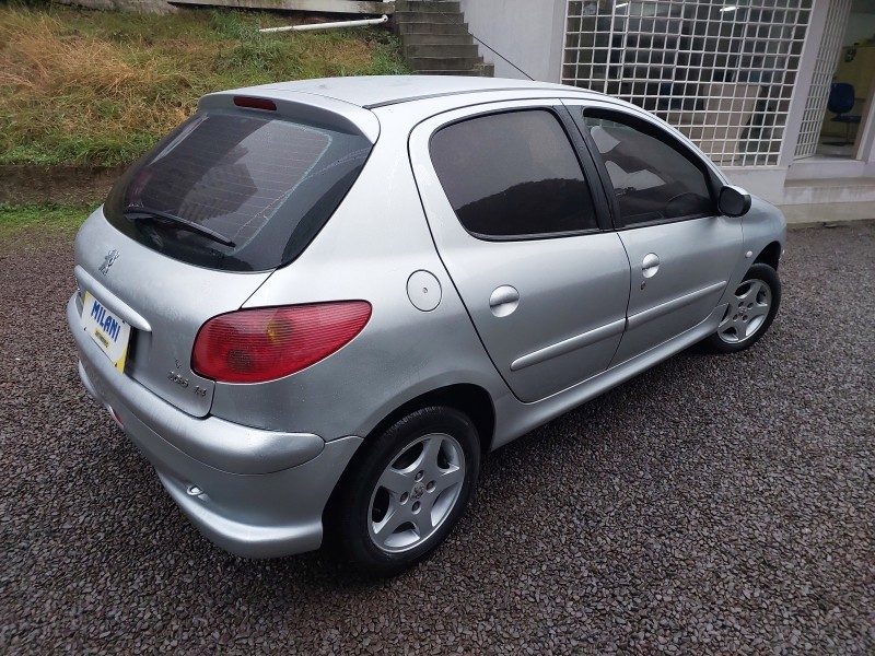 206 1.4 FELINE 8V GASOLINA 4P MANUAL - 2004 - BENTO GONçALVES