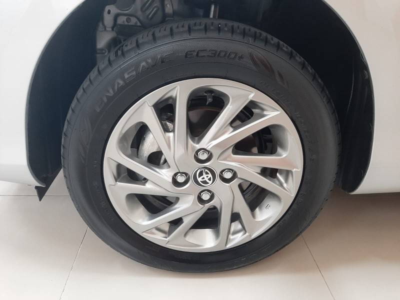 YARIS 1.5 XS 16V FLEX 4P AUTOMÁTICO - 2024 - CAXIAS DO SUL