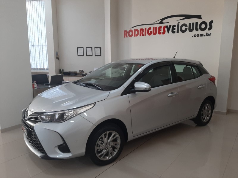 YARIS 1.5 XS 16V FLEX 4P AUTOMÁTICO - 2024 - CAXIAS DO SUL
