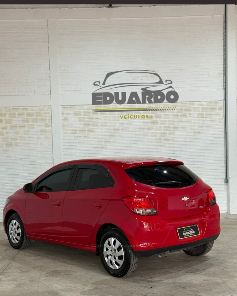 ONIX 1.0 MPFI LT 8V FLEX 4P MANUAL - 2014 - ARROIO DO MEIO