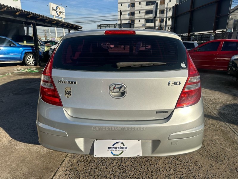 I30 2.0 MPI 16V GASOLINA 4P AUTOMÁTICO - 2011 - GRAVATAí