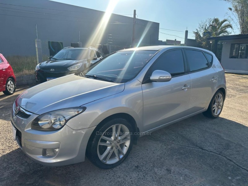 I30 2.0 MPI 16V GASOLINA 4P AUTOMÁTICO - 2011 - GRAVATAí