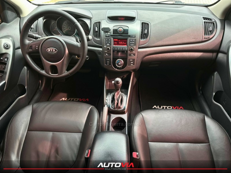 CERATO 1.6 EX3 SEDAN 16V GASOLINA 4P AUTOMÁTICO - 2012 - SAPIRANGA