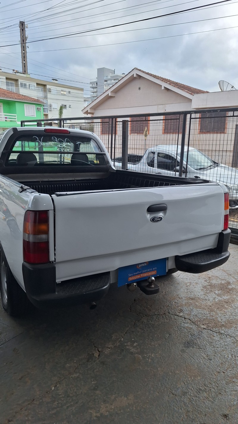 COURIER 1.6 L 8V FLEX MANUAL - 2010 - ESTRELA