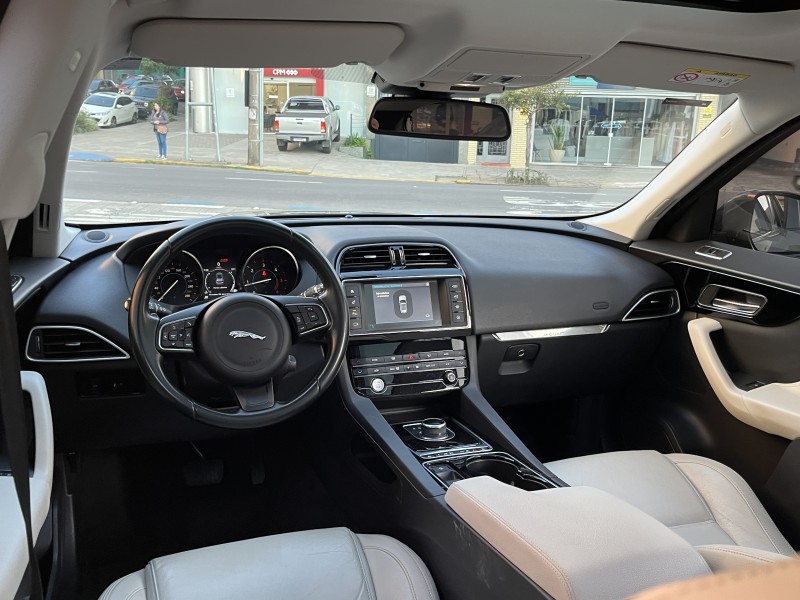F-PACE 2.0 DIESEL PRESTIGE 180CV 4P AUTOMÁTICO - 2017 - CAXIAS DO SUL