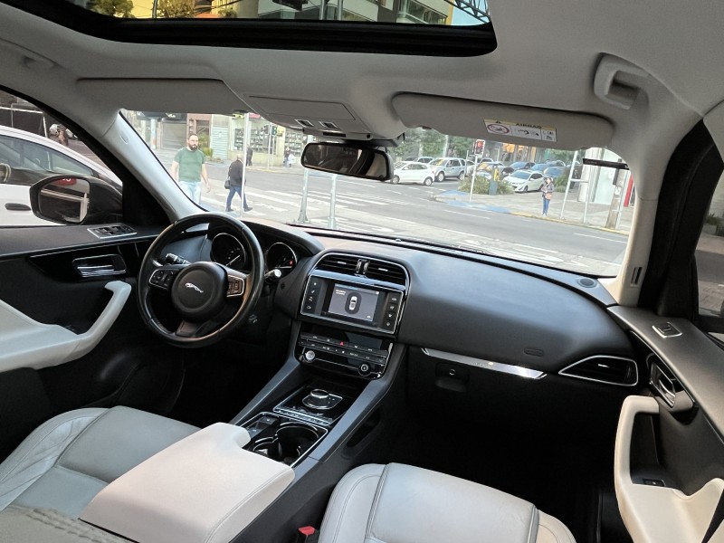 F-PACE 2.0 DIESEL PRESTIGE 180CV 4P AUTOMÁTICO - 2017 - CAXIAS DO SUL