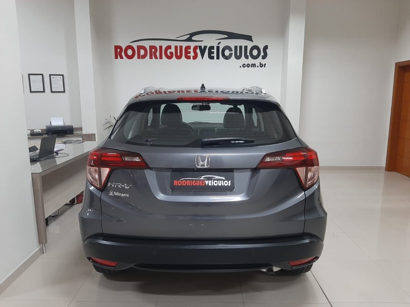 HR-V 1.8 16V FLEX TOURING 4P AUTOMÁTICO - 2017 - CAXIAS DO SUL