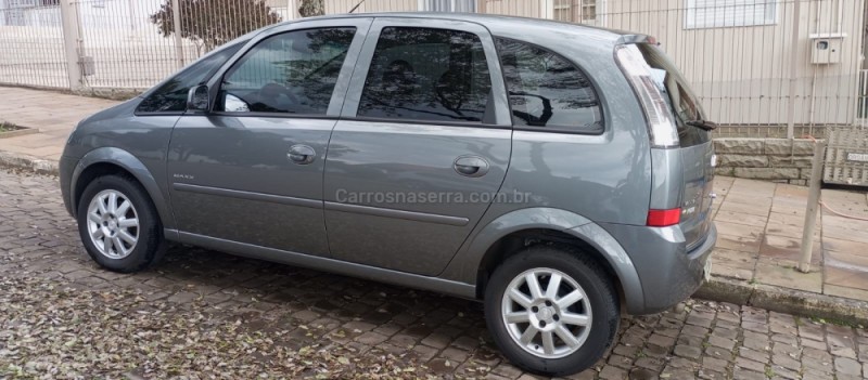 MERIVA 1.4 MPFI MAXX 8V ECONO.FLEX 4P MANUAL - 2012 - NOVA PRATA