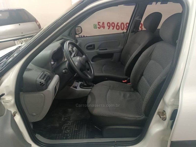 CLIO 1.0 AUTHENTIQUE 8V GASOLINA 4P MANUAL - 2007 - CAXIAS DO SUL