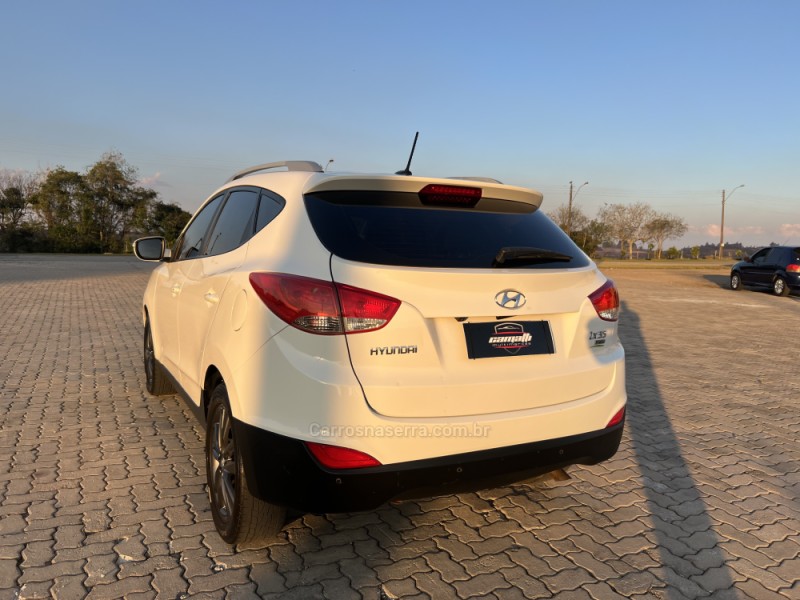 IX35 2.0 MPFI GLS 4X2 16V GASOLINA 4P AUTOMÁTICO - 2015 - ANTôNIO PRADO
