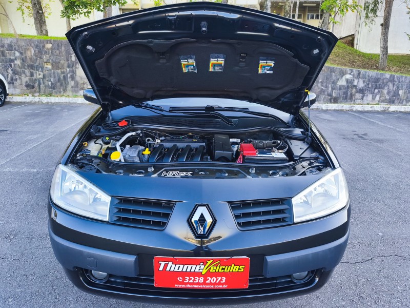MÉGANE 1.6 EXPRESSION 16V FLEX 4P MANUAL - 2011 - CAXIAS DO SUL