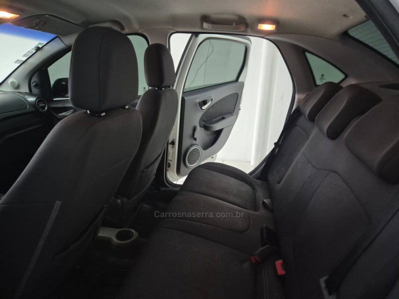 GRAND SIENA 1.4 MPI ATTRACTIVE 8V FLEX 4P MANUAL - 2013 - NãO-ME-TOQUE