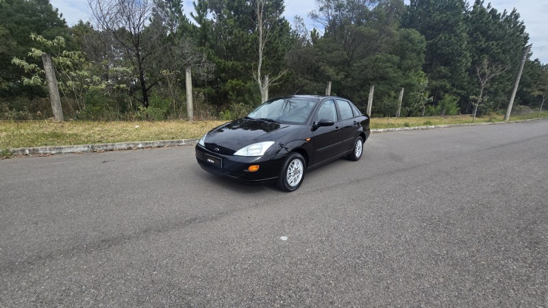 FOCUS 2.0 FC 16V GASOLINA 4P MANUAL - 2003 - BENTO GONçALVES