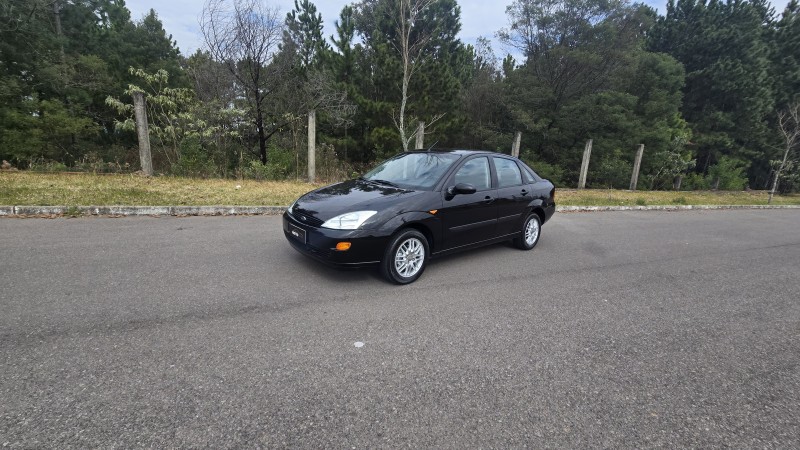 FOCUS 2.0 FC 16V GASOLINA 4P MANUAL - 2003 - BENTO GONçALVES