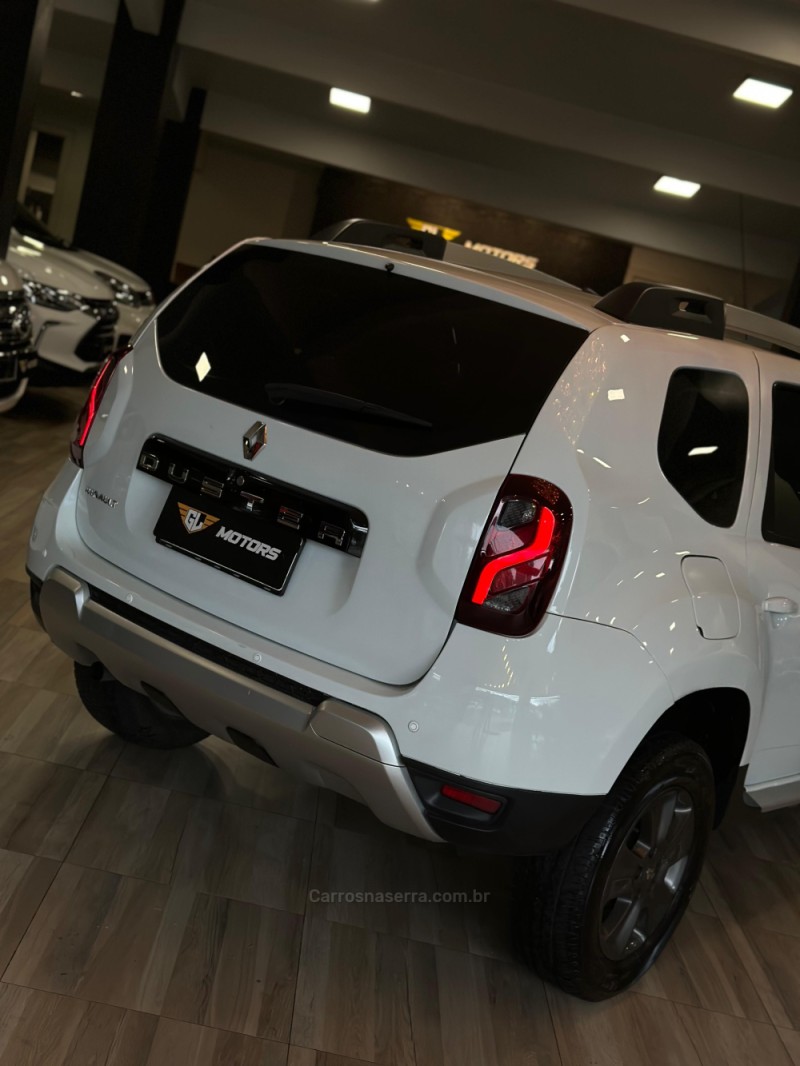 DUSTER 1.6 DYNAMIQUE 4X2 16V FLEX 4P MANUAL - 2018 - CAXIAS DO SUL