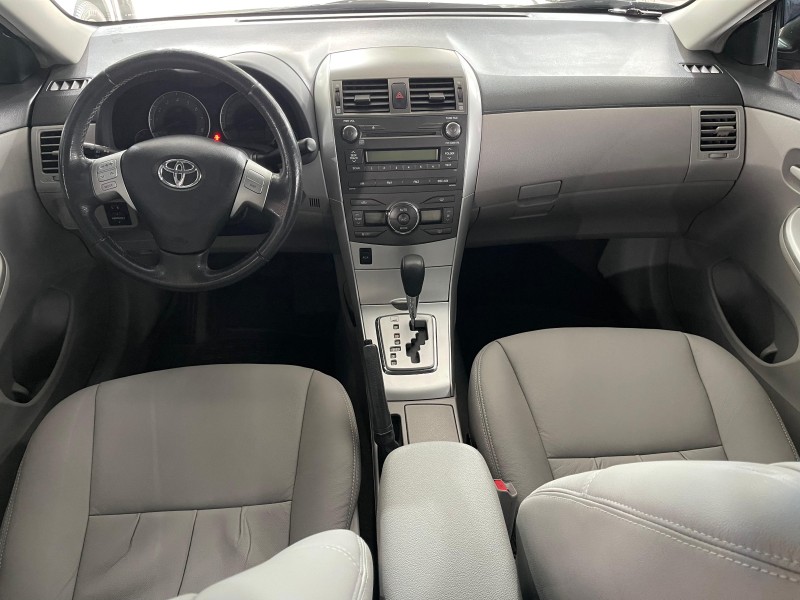 COROLLA 1.8 GLI 16V FLEX 4P AUTOMÁTICO - 2013 - CAXIAS DO SUL