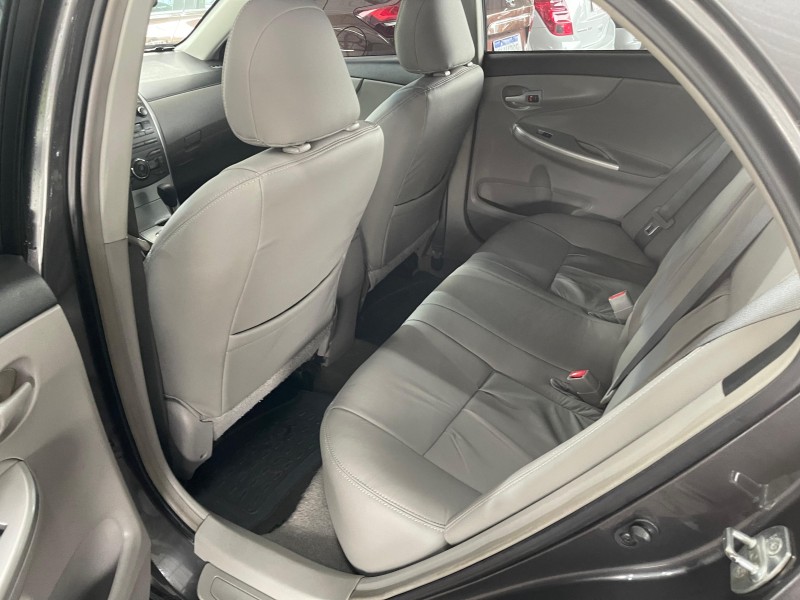 COROLLA 1.8 GLI 16V FLEX 4P AUTOMÁTICO - 2013 - CAXIAS DO SUL