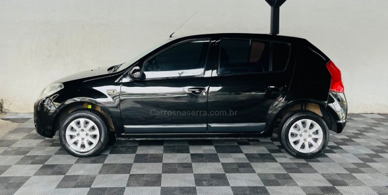 SANDERO 1.0 EXPRESSION 12V FLEX 4P MANUAL - 2011 - NOVO HAMBURGO