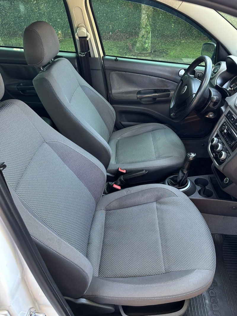 VOYAGE 1.6 MI COMFORTLINE 8V FLEX 4P MANUAL - 2012 - CAXIAS DO SUL