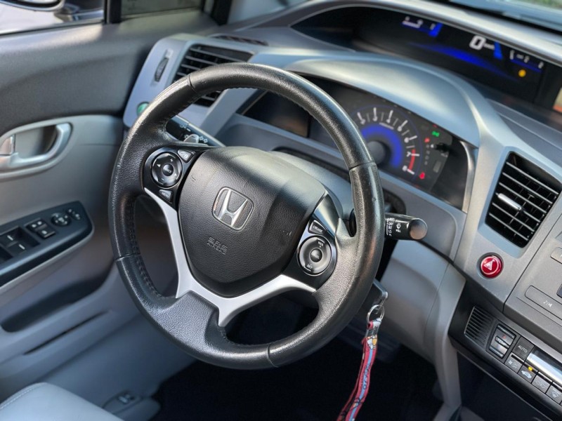 CIVIC 1.8 LXL 16V FLEX 4P AUTOMÁTICO - 2013 - FARROUPILHA