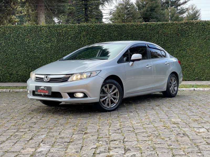 CIVIC 1.8 LXL 16V FLEX 4P AUTOMÁTICO - 2013 - FARROUPILHA