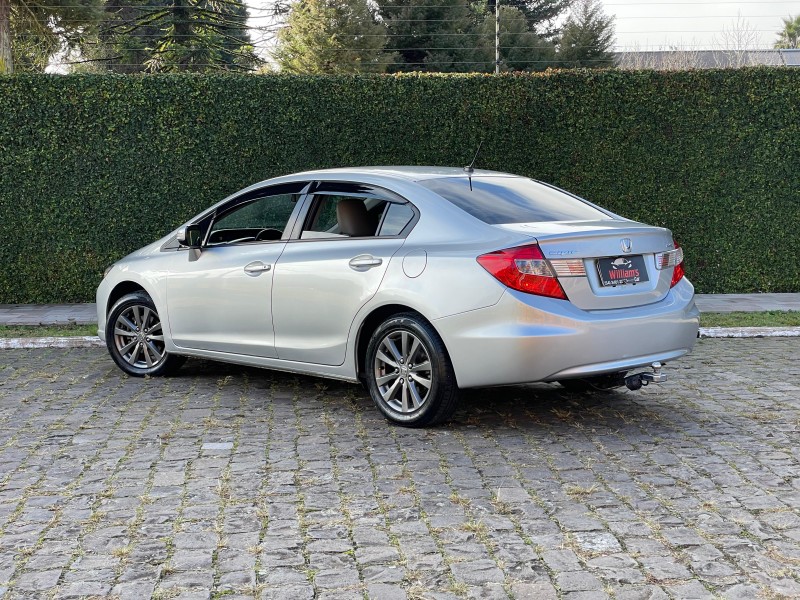 CIVIC 1.8 LXL 16V FLEX 4P AUTOMÁTICO - 2013 - FARROUPILHA