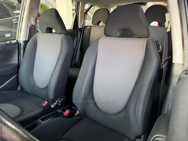 FIT 1.5 EX 16V GASOLINA 4P MANUAL - 2008 - SãO LEOPOLDO