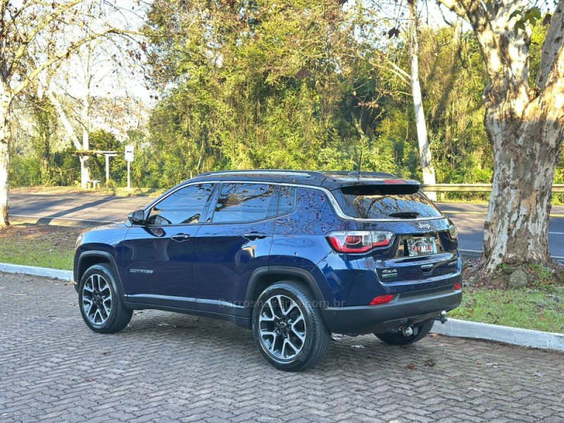 COMPASS 2.0 16V DIESEL LIMITED 4X4 AUTOMÁTICO - 2019 - DOIS IRMãOS