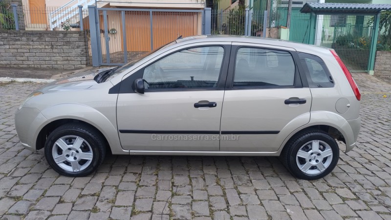 FIESTA 1.0 ROCAM HATCH 8V FLEX 4P MANUAL - 2008 - BENTO GONçALVES