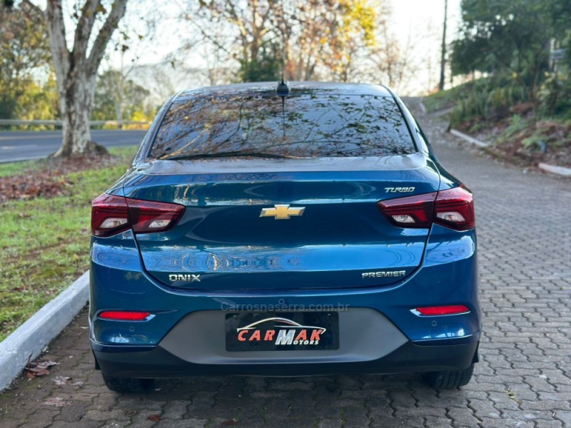 ONIX 1.0 PREMIER II 12V TURBO FLEX 4P AUTOMÁTICO - 2021 - DOIS IRMãOS