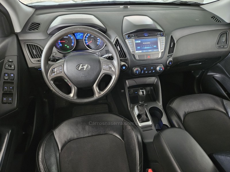 IX35 2.0 MPI 4X2 16V FLEX 4P AUTOMÁTICO - 2017 - TAPEJARA