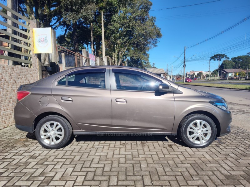 PRISMA 1.4 MPFI LTZ 8V FLEX 4P MANUAL - 2014 - CANELA