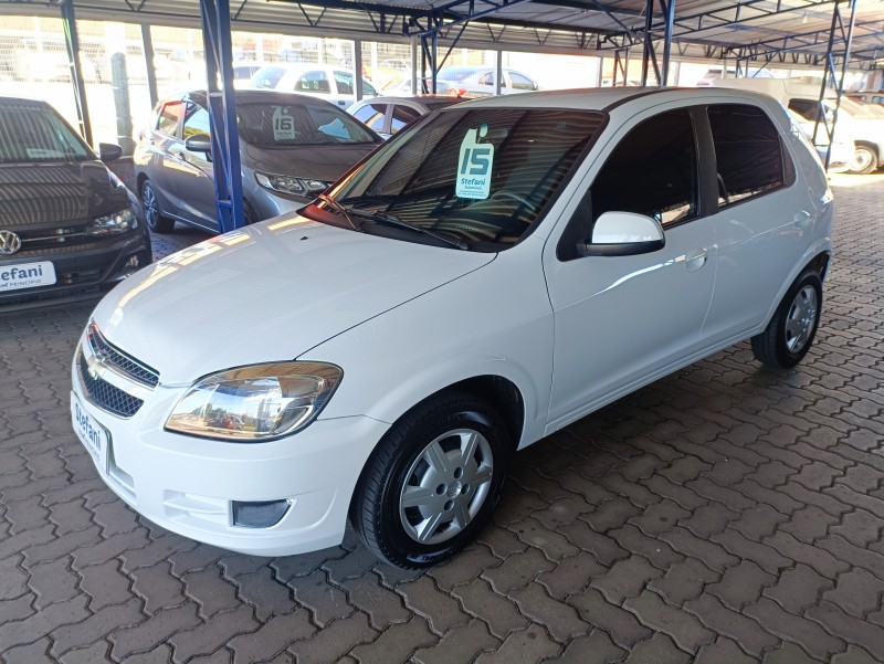celta 1.0 vhce lt 8v flex 4p manual 2015 bom principio