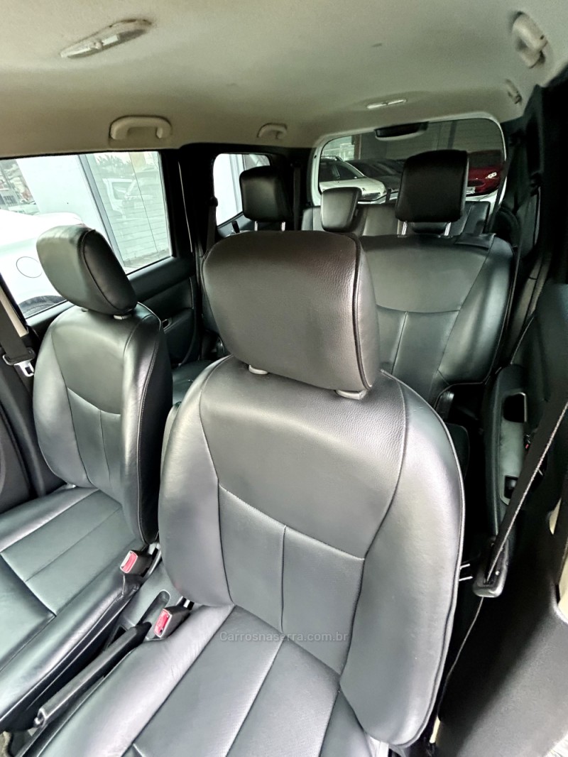 GRAND LIVINA 1.8 SL 16V FLEX 4P AUTOMÁTICO - 2013 - NOVO HAMBURGO