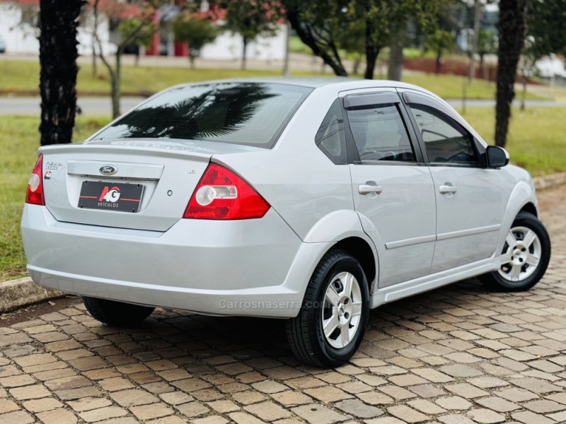 FIESTA 1.6 MPI SEDAN 8V FLEX 4P MANUAL - 2010 - CASCA