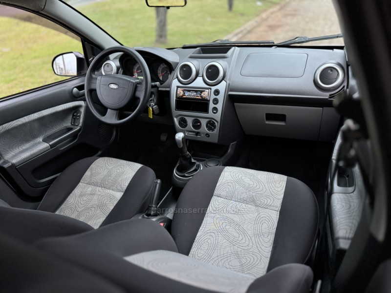 FIESTA 1.6 MPI SEDAN 8V FLEX 4P MANUAL - 2010 - CASCA