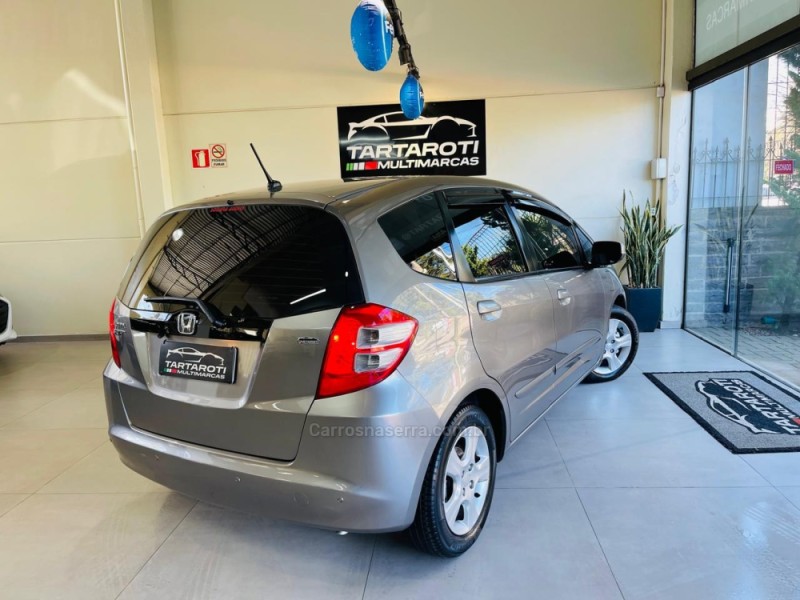 FIT 1.4 LXL 16V FLEX 4P AUTOMÁTICO - 2011 - CAXIAS DO SUL