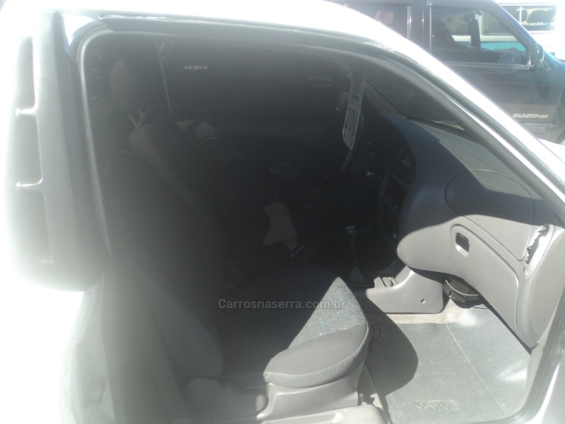 COURIER 1.6 L 8V FLEX MANUAL - 2010 - FARROUPILHA