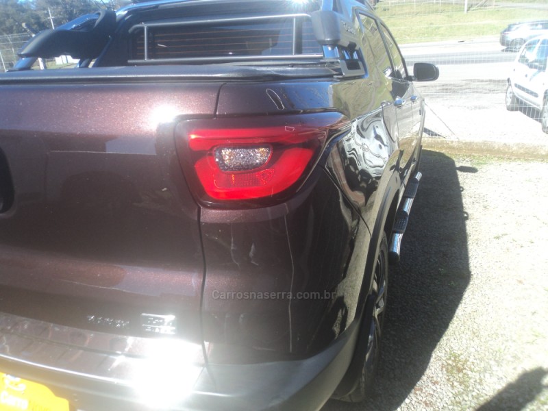 TORO 2.0 16V TURBO DIESEL RANCH AT 4X4 AUTOMÁTICO - 2022 - FARROUPILHA