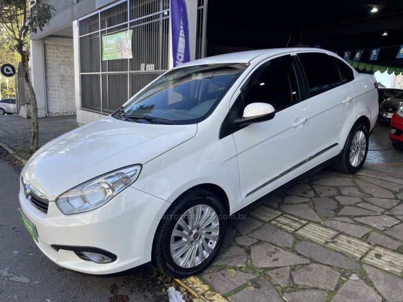 GRAND SIENA 1.6 MPI ESSENCE SUBLIME 16V FLEX 4P MANUAL - 2015 - BENTO GONçALVES
