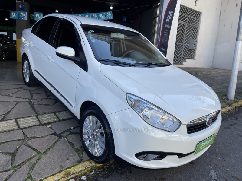 GRAND SIENA 1.6 MPI ESSENCE SUBLIME 16V FLEX 4P MANUAL - 2015 - BENTO GONçALVES