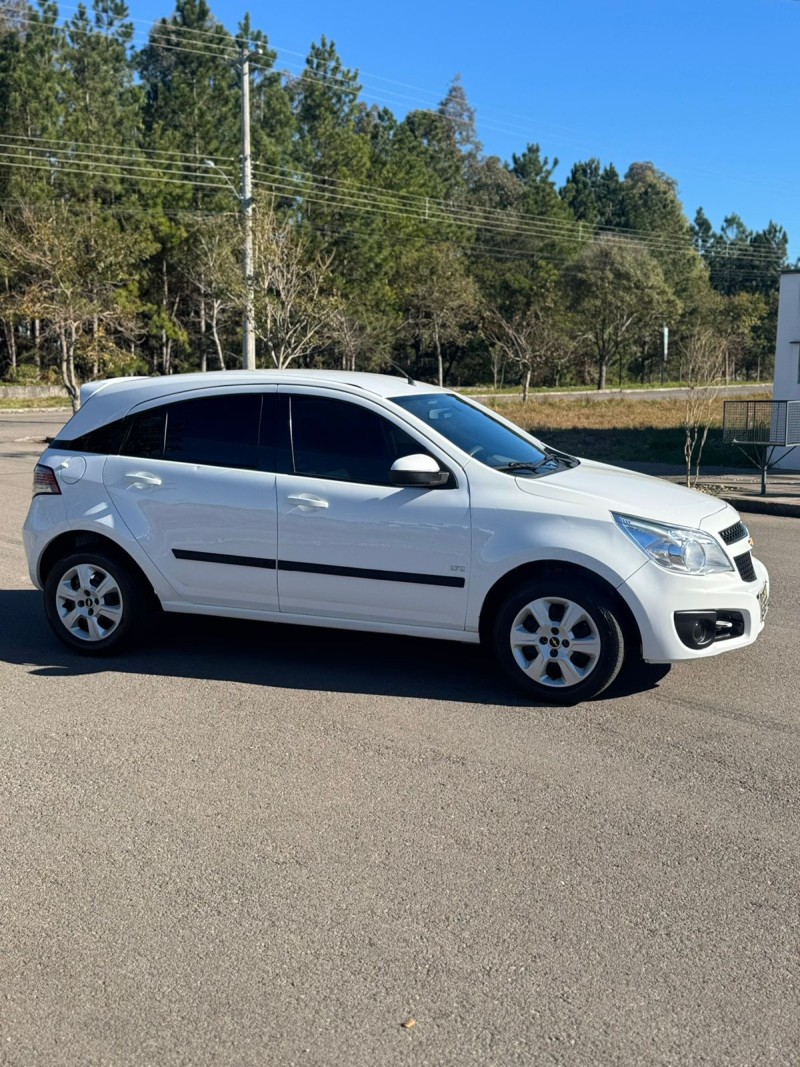 AGILE 1.4 MPFI LTZ 8V FLEX 4P MANUAL - 2011 - BENTO GONçALVES