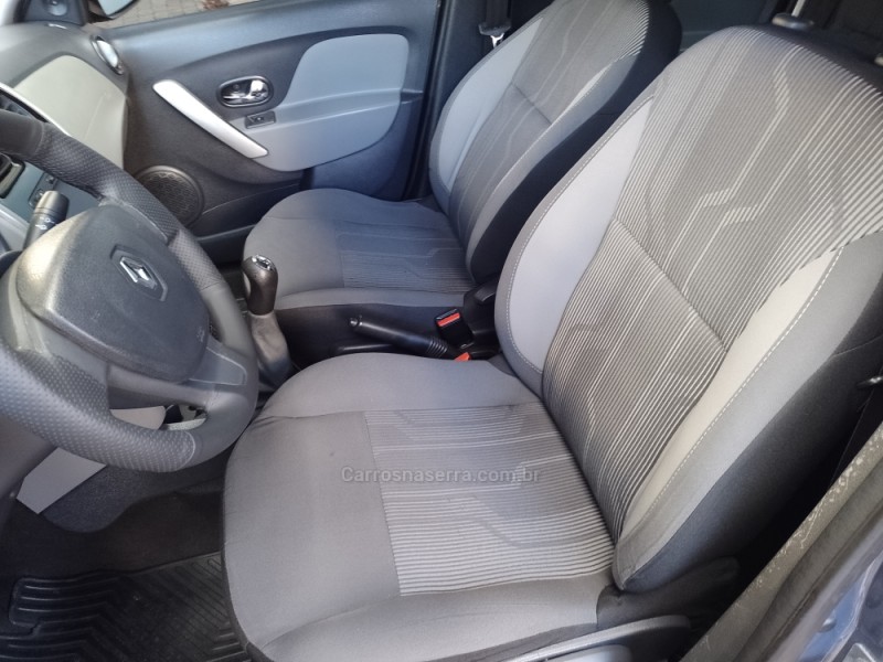 LOGAN 1.6 EXPRESSION 16V FLEX 4P MANUAL - 2018 - CAXIAS DO SUL